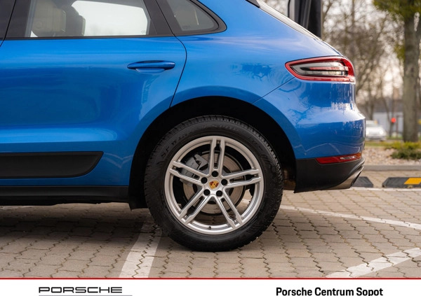 Porsche Macan cena 209000 przebieg: 73000, rok produkcji 2017 z Suwałki małe 704